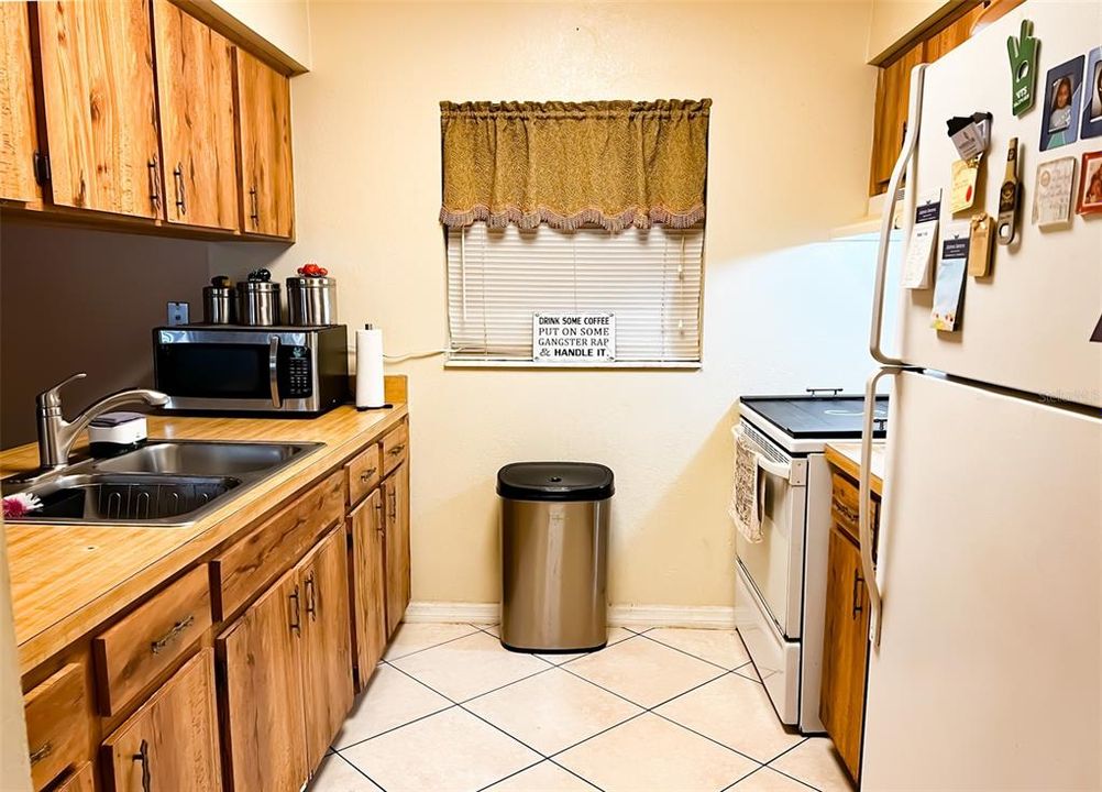 For Sale: $382,900 (4 beds, 0 baths, 2034 Square Feet)