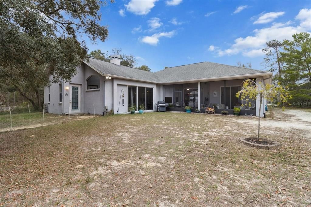 For Sale: $679,999 (4 beds, 3 baths, 2639 Square Feet)