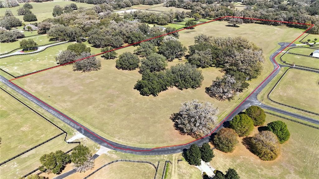 待售: $1,675,000 (20.12 acres)