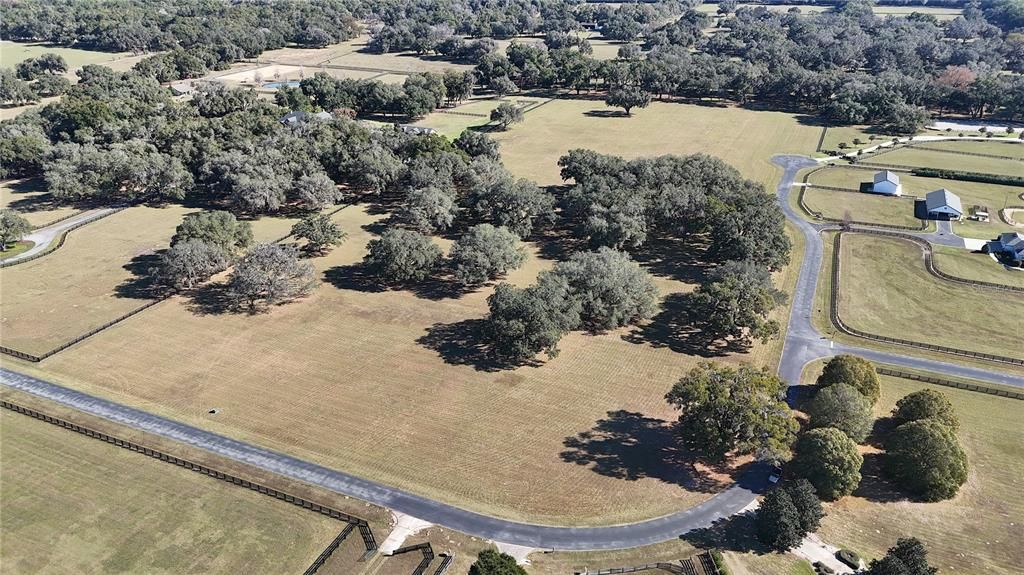 En Venta: $1,486,000 (20.12 acres)