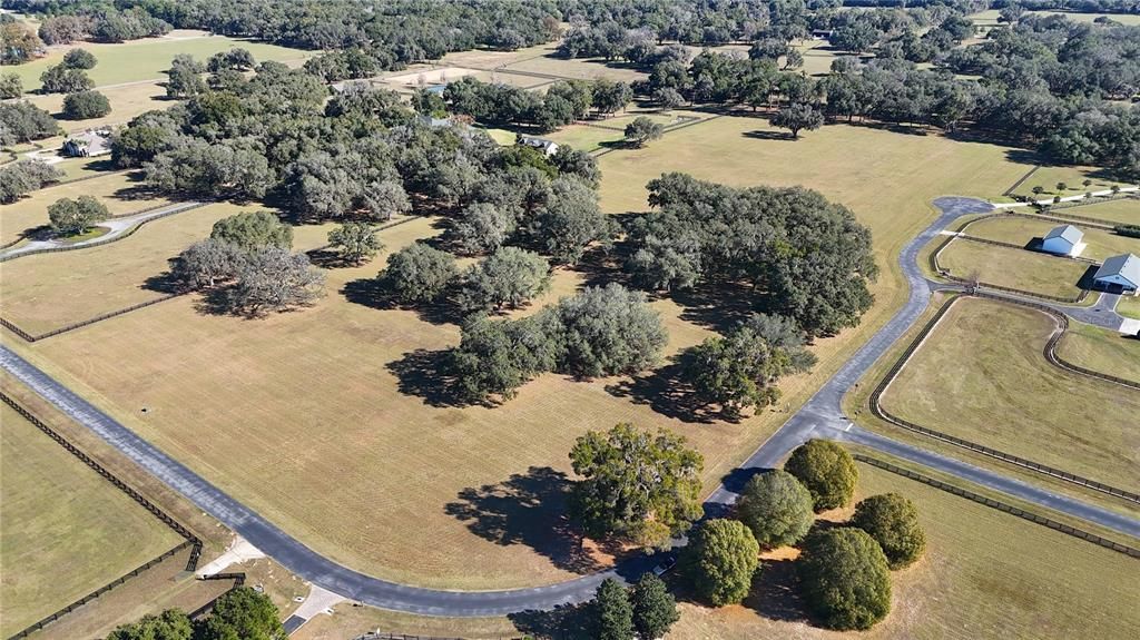 En Venta: $1,486,000 (20.12 acres)