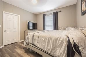 На продажу: $165,000 (1 спален, 1 ванн, 957 Квадратных фут)