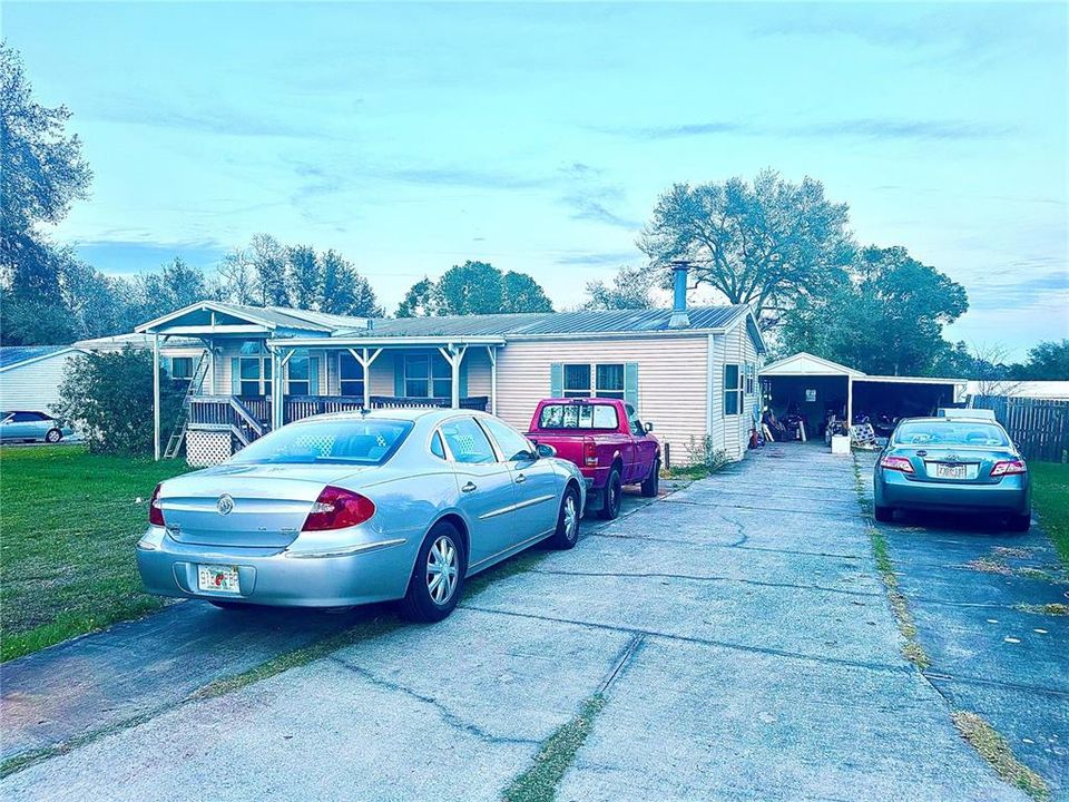 На продажу: $199,000 (3 спален, 2 ванн, 2108 Квадратных фут)