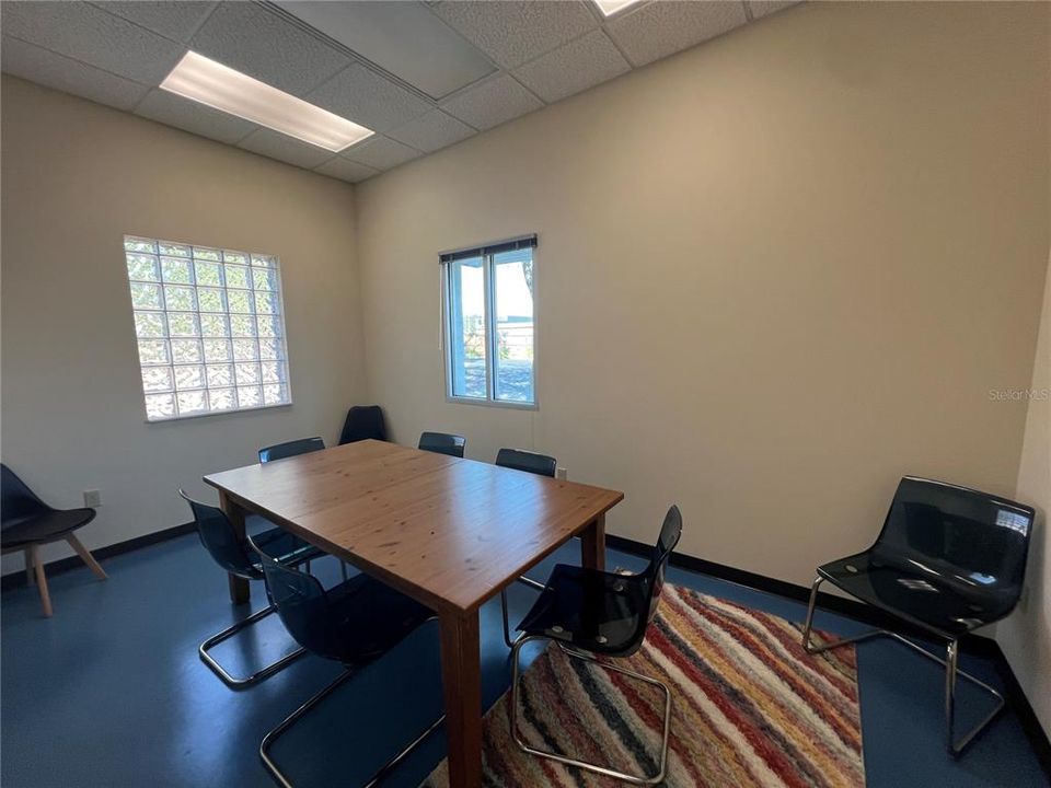 待售: $12,000 (0 贝兹, 0 浴室, 4279 平方英尺)