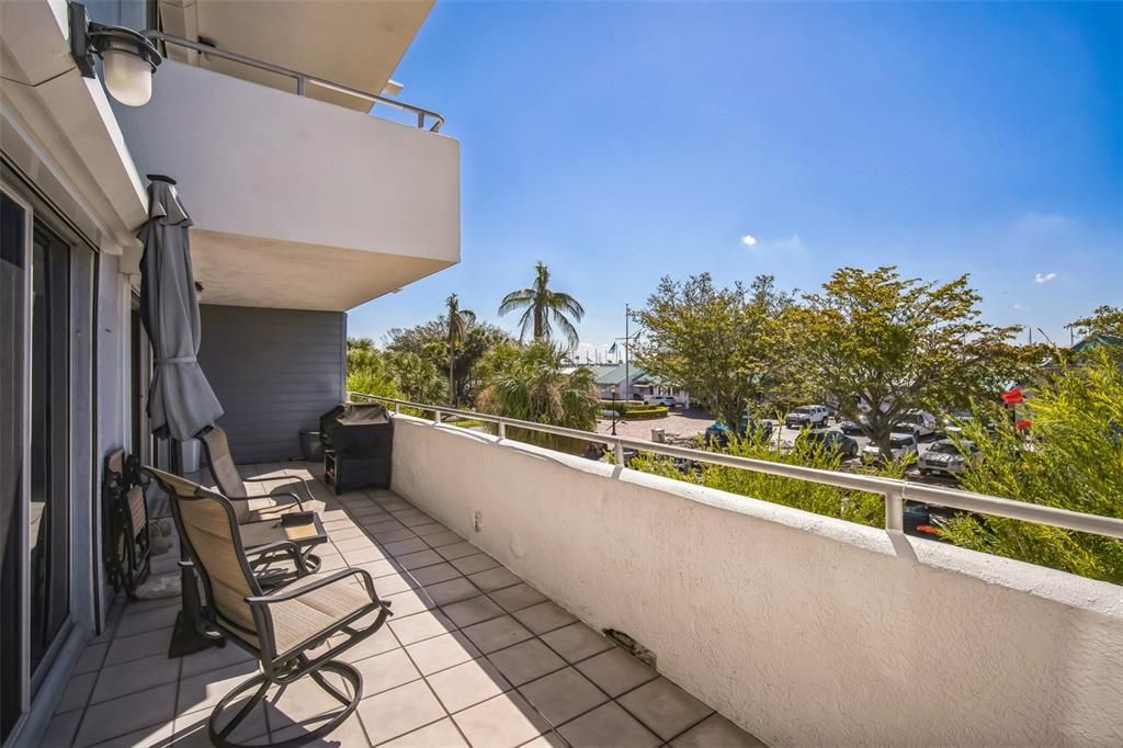 En Venta: $199,900 (2 camas, 2 baños, 1435 Pies cuadrados)