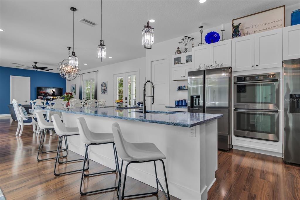 На продажу: $2,100,000 (9 спален, 8 ванн, 4700 Квадратных фут)