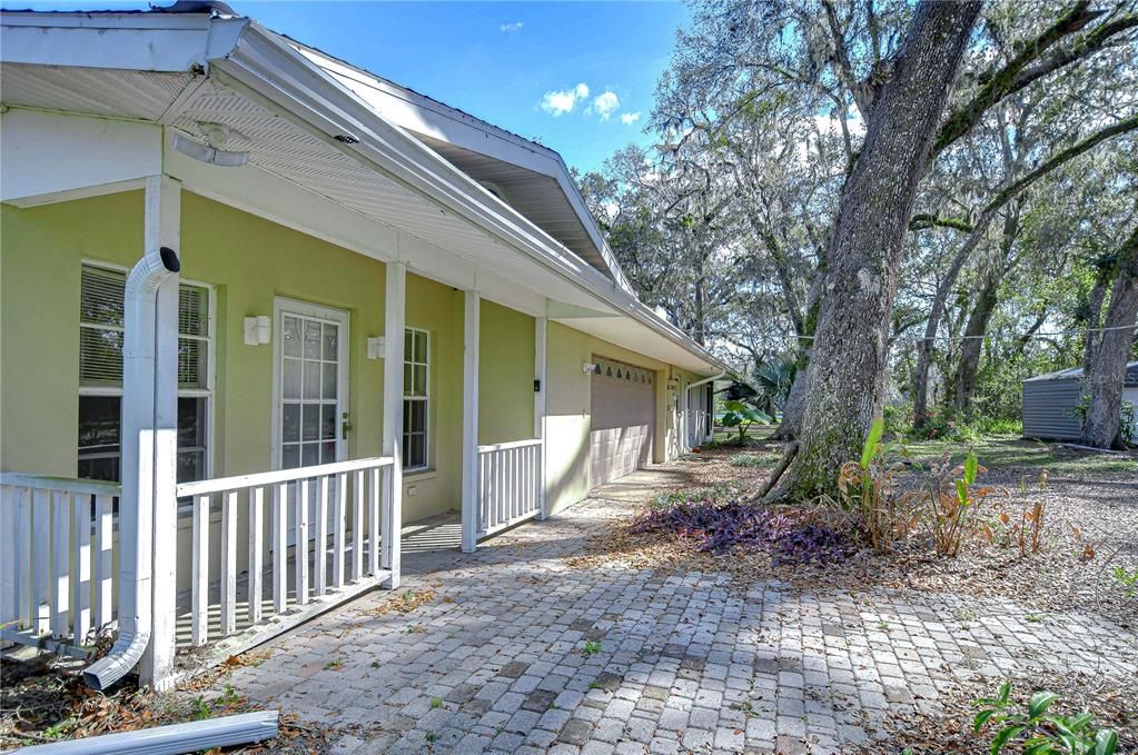 For Sale: $649,000 (3 beds, 2 baths, 2316 Square Feet)