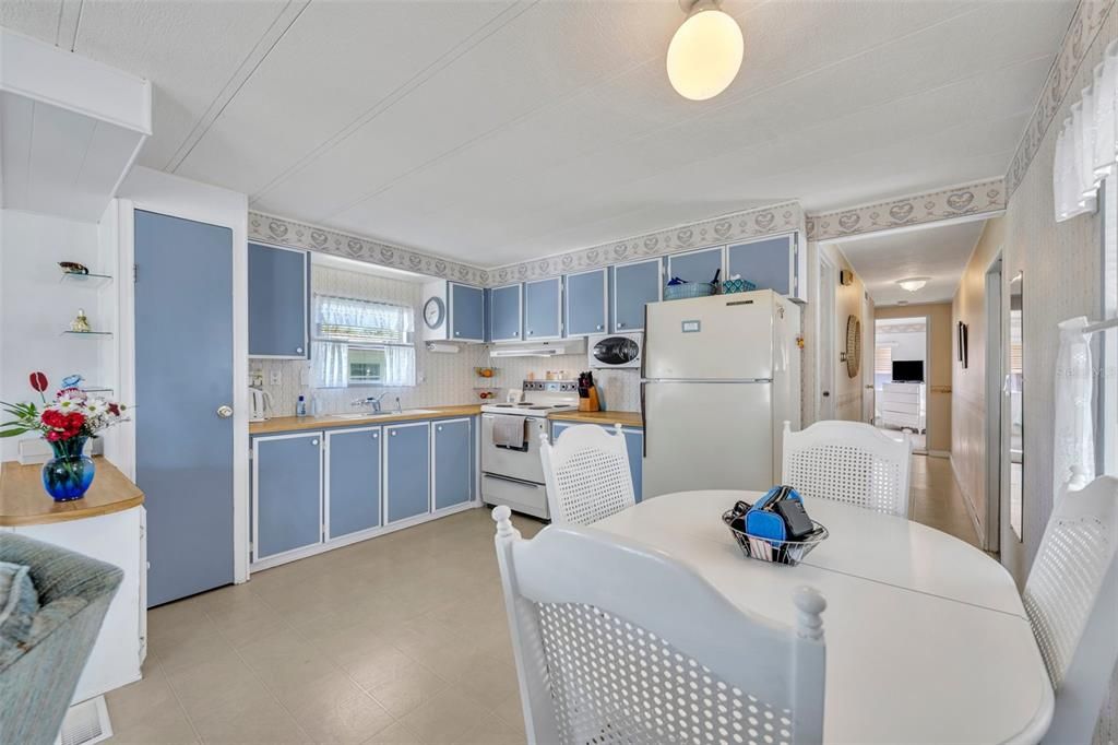 En Venta: $83,900 (2 camas, 1 baños, 784 Pies cuadrados)