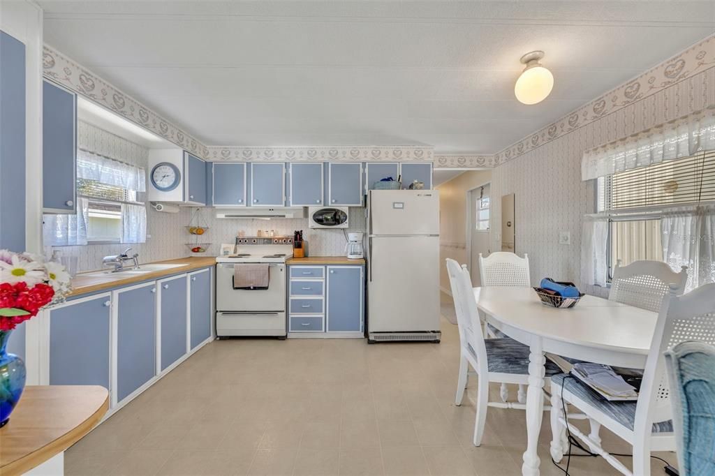 En Venta: $83,900 (2 camas, 1 baños, 784 Pies cuadrados)