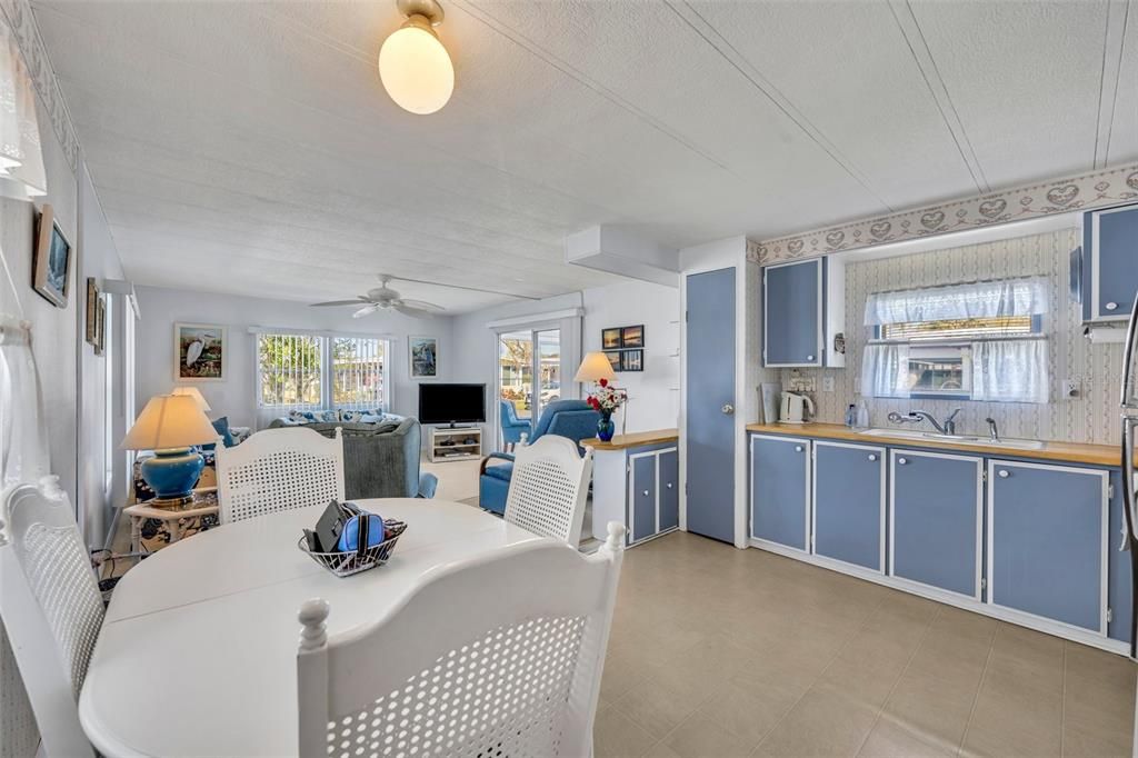 En Venta: $83,900 (2 camas, 1 baños, 784 Pies cuadrados)