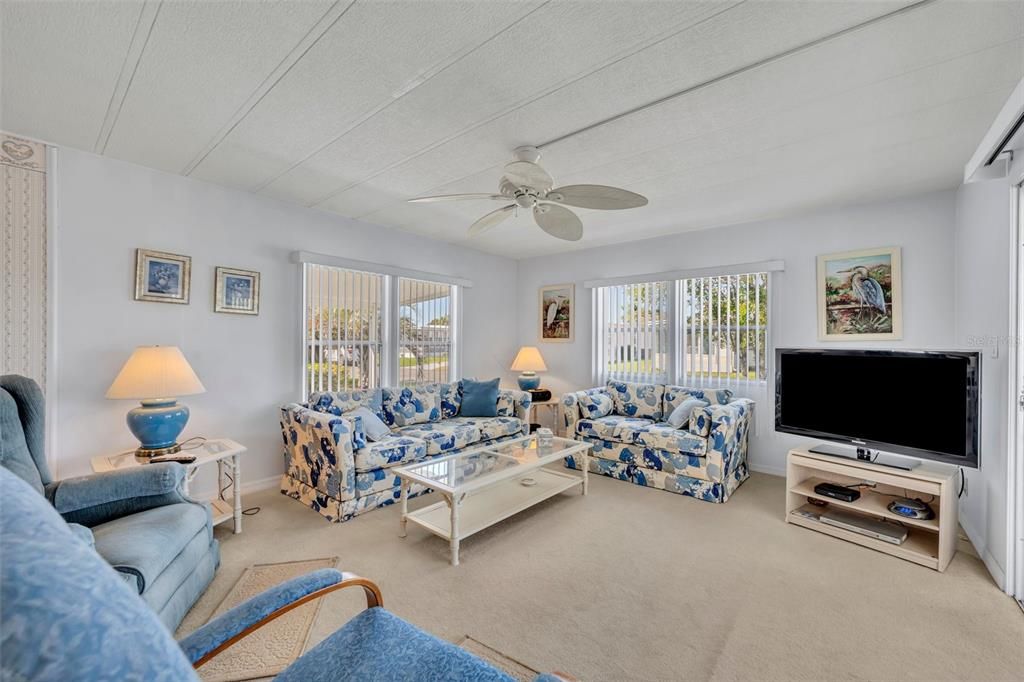 En Venta: $83,900 (2 camas, 1 baños, 784 Pies cuadrados)