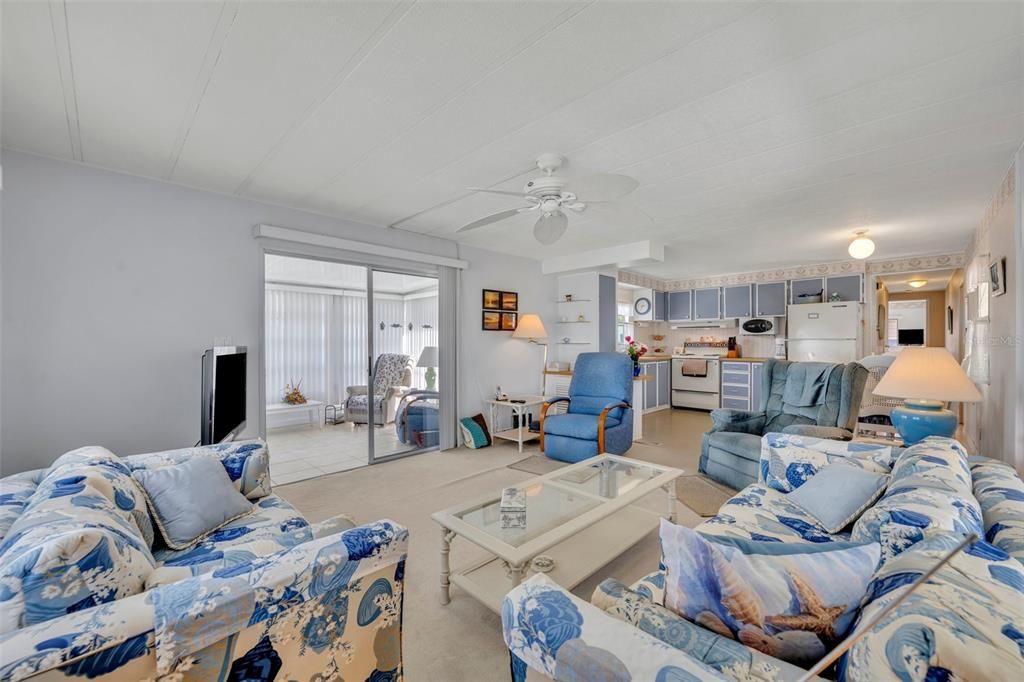 En Venta: $83,900 (2 camas, 1 baños, 784 Pies cuadrados)