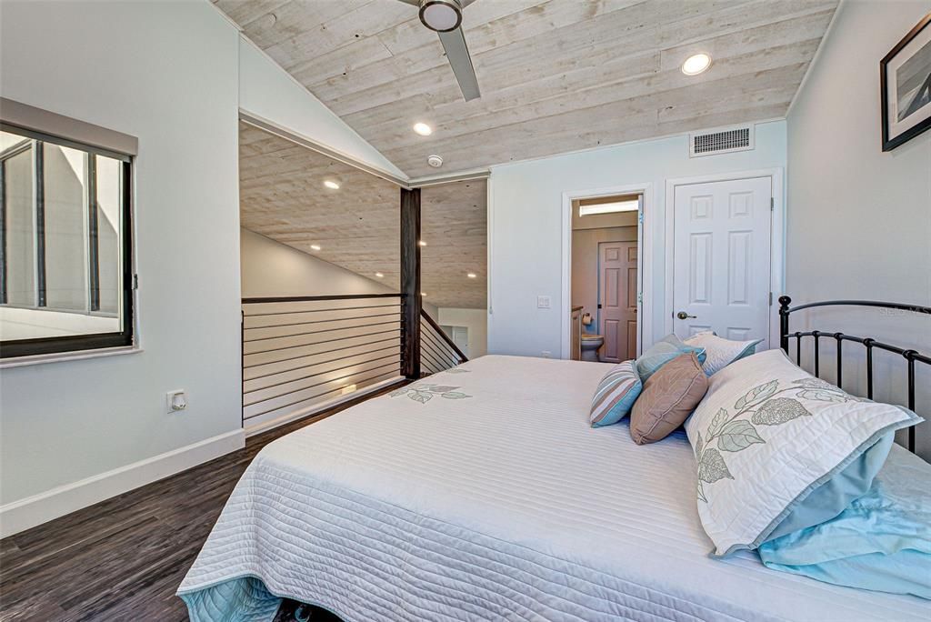 Active With Contract: $1,130,000 (3 beds, 2 baths, 1350 Square Feet)