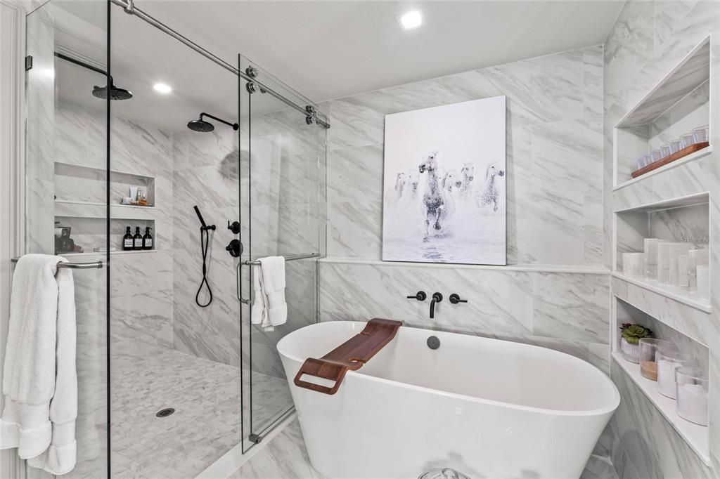 出租: $20,000 (3 贝兹, 2 浴室, 3000 平方英尺)