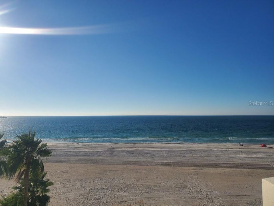 出租: $20,000 (3 贝兹, 2 浴室, 3000 平方英尺)