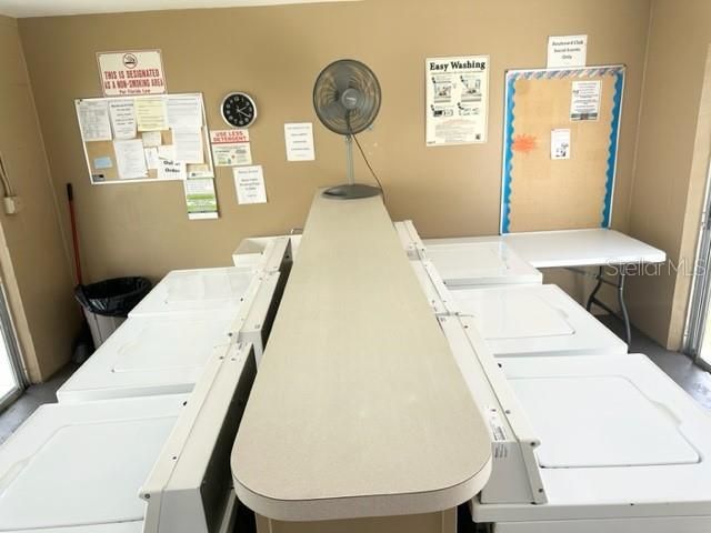 For Rent: $1,375 (1 beds, 1 baths, 700 Square Feet)