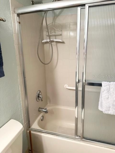 For Rent: $1,375 (1 beds, 1 baths, 700 Square Feet)