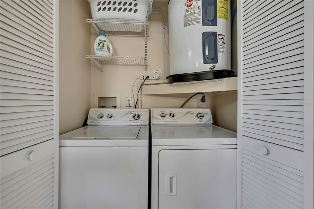 For Rent: $1,925 (3 beds, 2 baths, 1259 Square Feet)