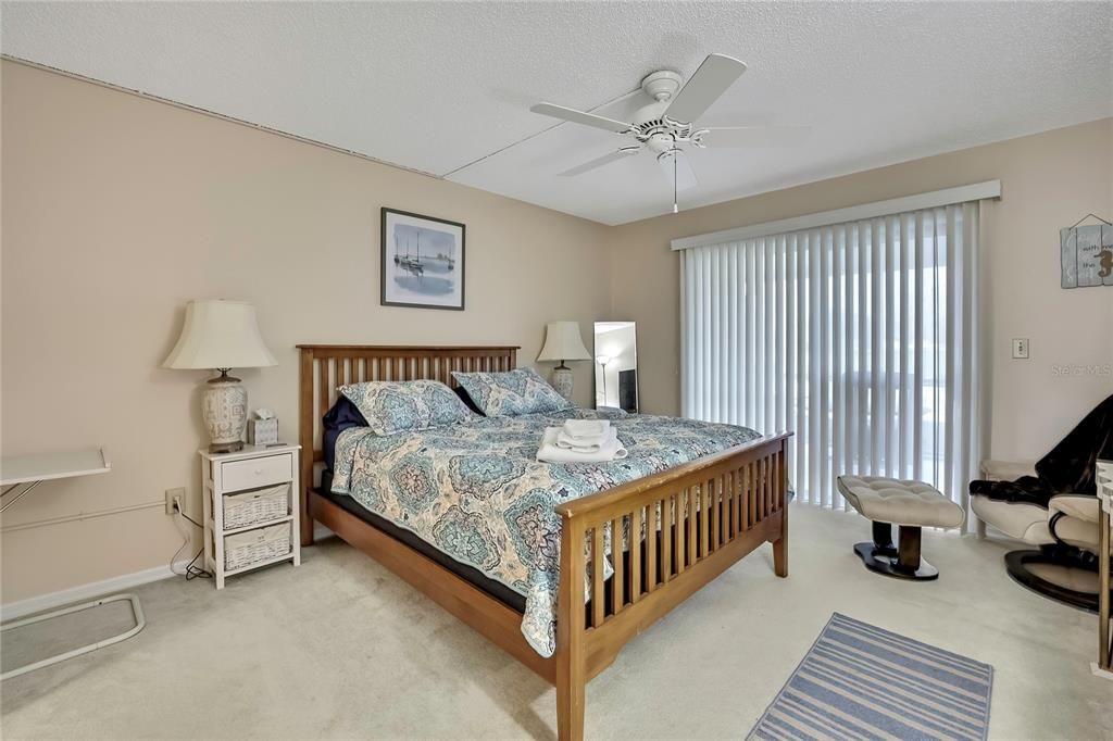 For Rent: $1,925 (3 beds, 2 baths, 1259 Square Feet)