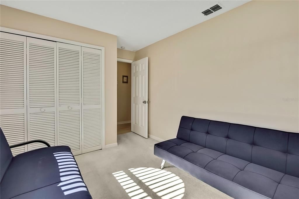 For Rent: $1,925 (3 beds, 2 baths, 1259 Square Feet)