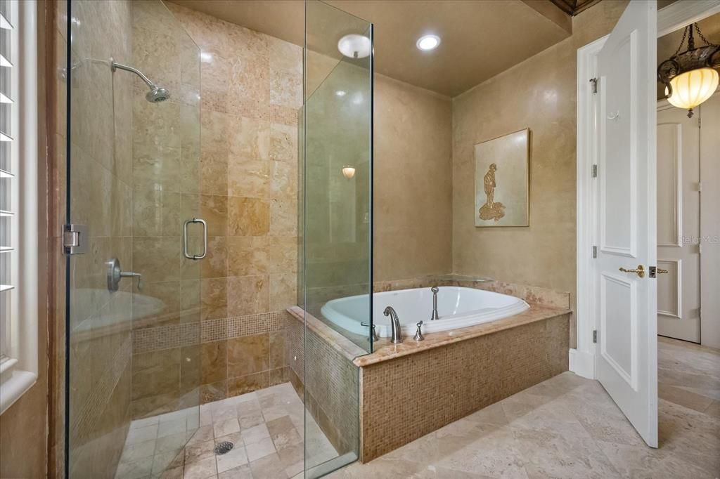 For Sale: $5,895,000 (5 beds, 5 baths, 7916 Square Feet)