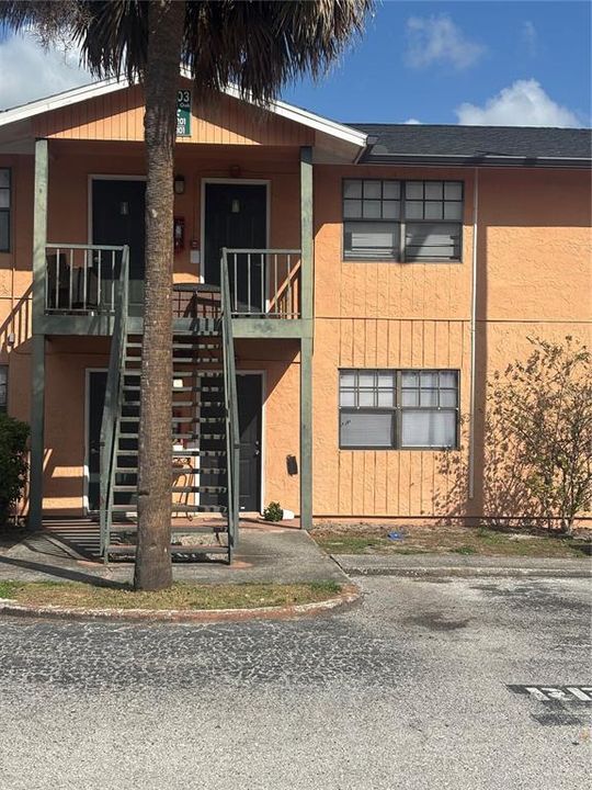 En Venta: $130,000 (2 camas, 1 baños, 899 Pies cuadrados)