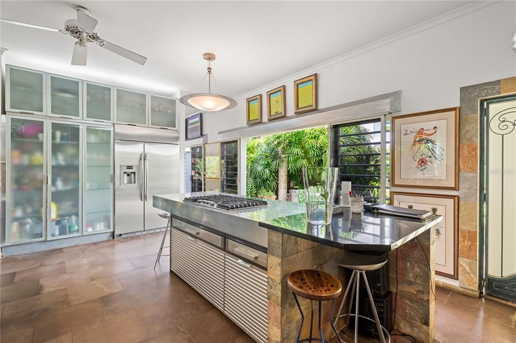 待售: $4,500,000 (4 贝兹, 4 浴室, 3520 平方英尺)