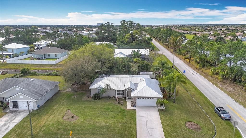 En Venta: $410,000 (3 camas, 2 baños, 1519 Pies cuadrados)