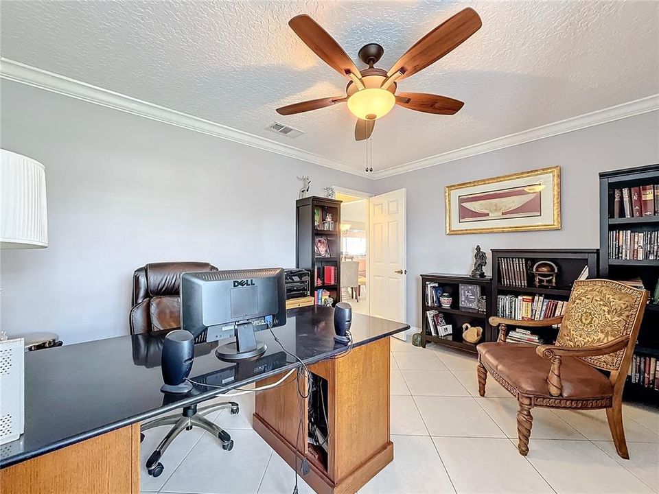 En Venta: $410,000 (3 camas, 2 baños, 1519 Pies cuadrados)