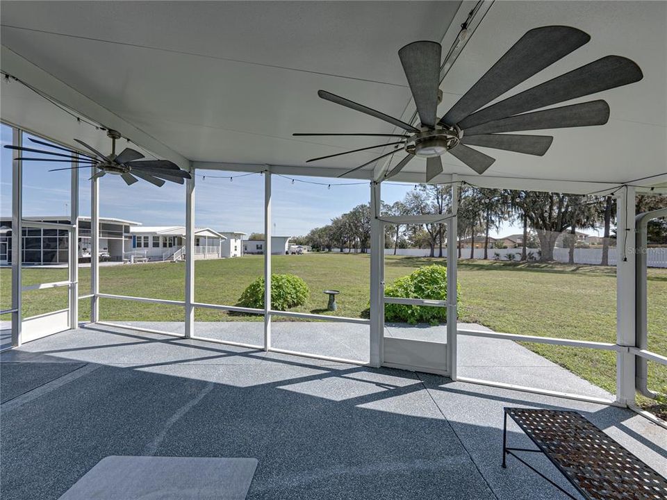 待售: $240,000 (2 贝兹, 3 浴室, 1307 平方英尺)