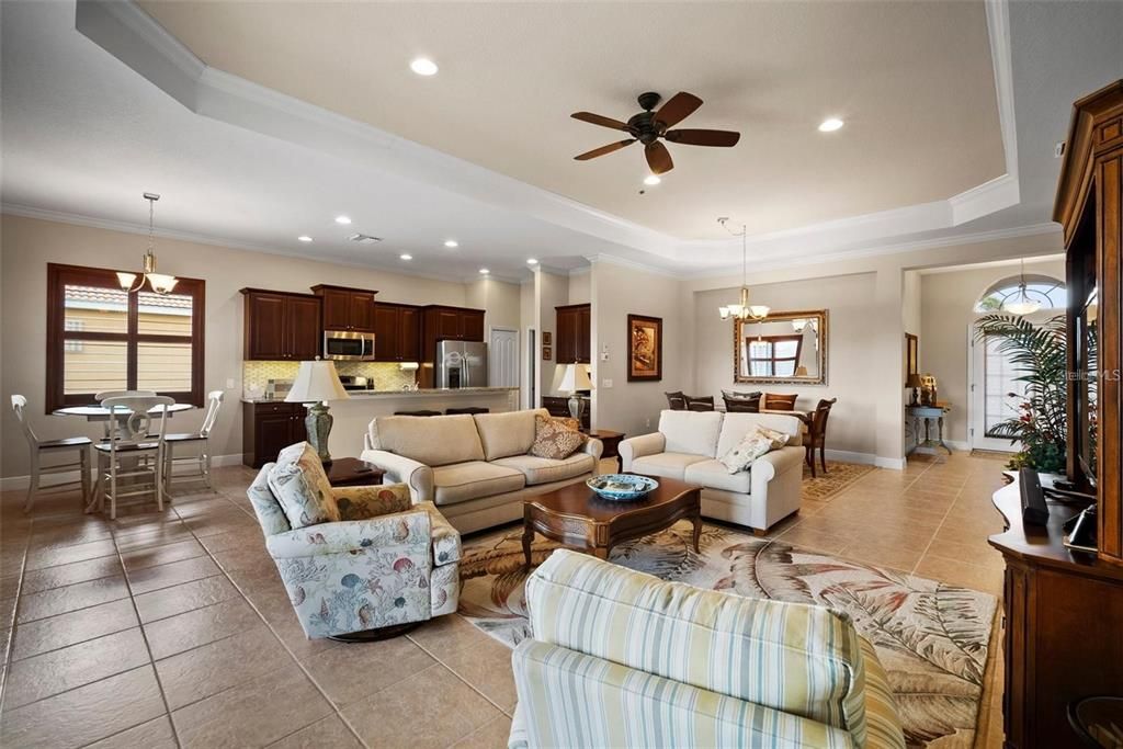 For Rent: $5,500 (2 beds, 2 baths, 1858 Square Feet)