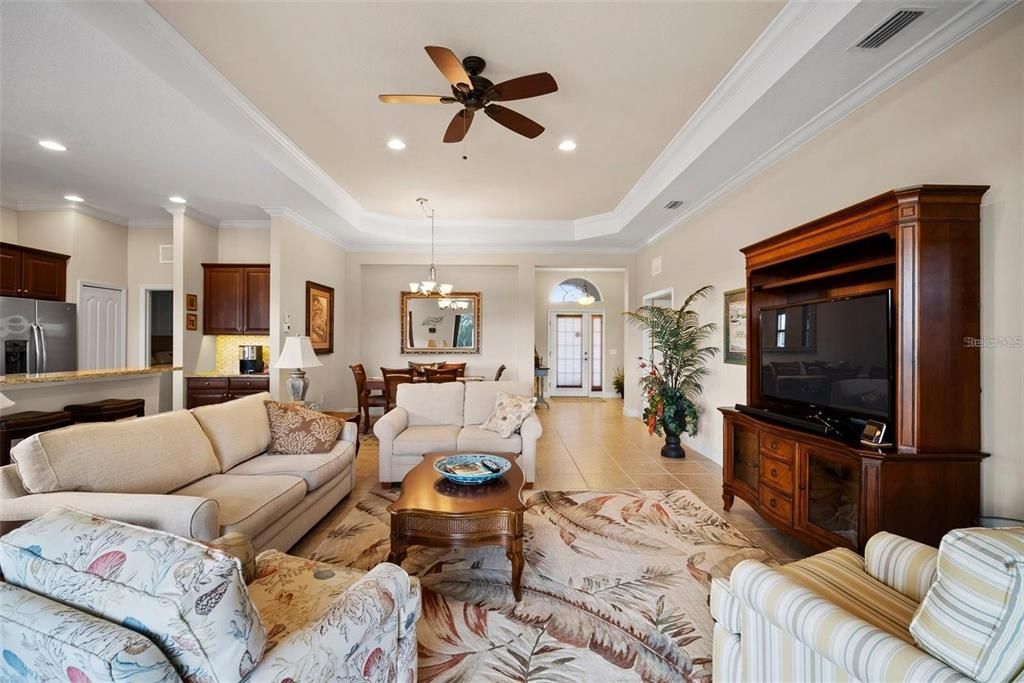 For Rent: $5,500 (2 beds, 2 baths, 1858 Square Feet)