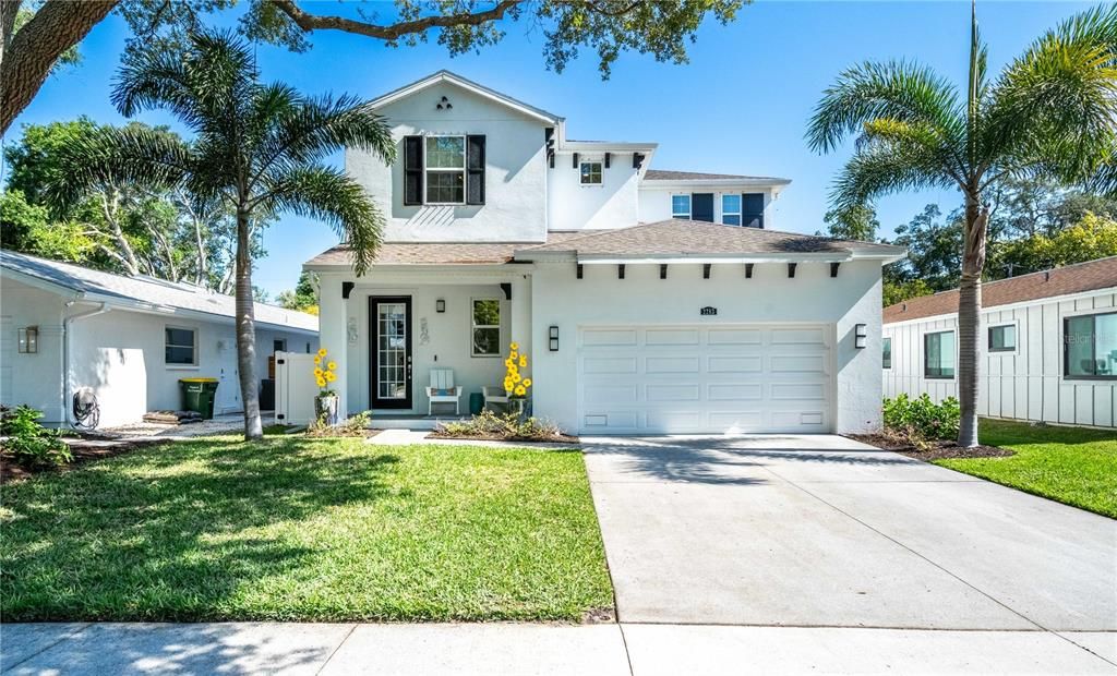 Recently Sold: $1,500,000 (5 beds, 4 baths, 2977 Square Feet)