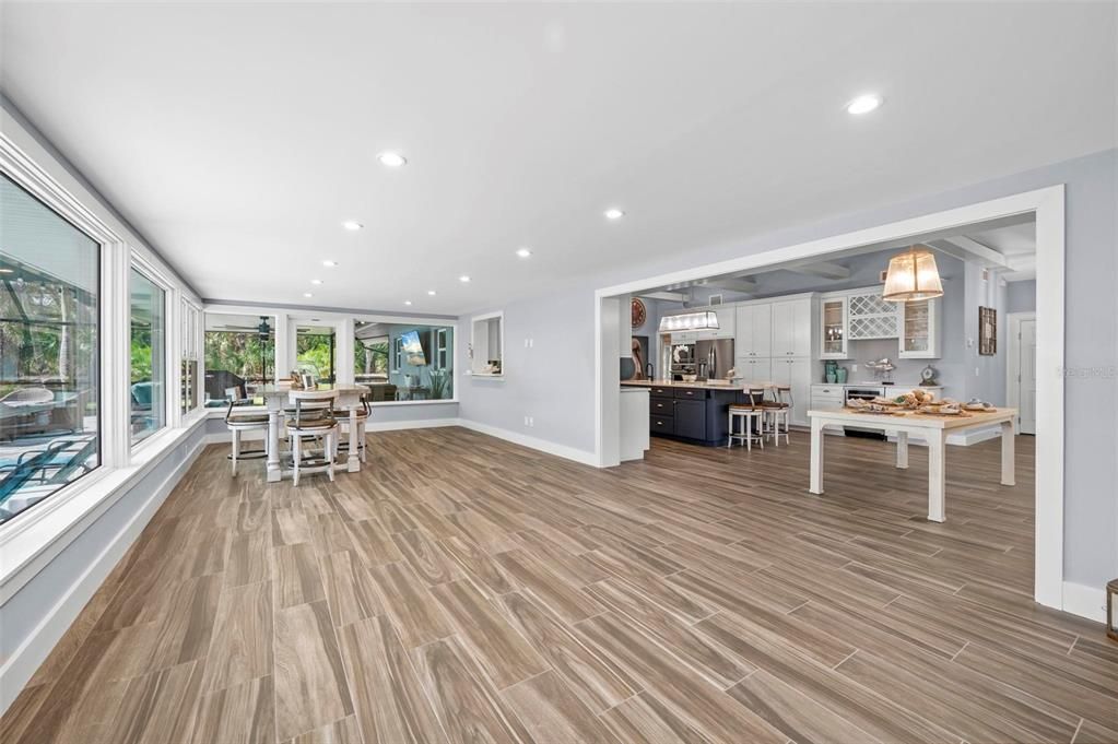 На продажу: $2,395,000 (3 спален, 3 ванн, 2648 Квадратных фут)