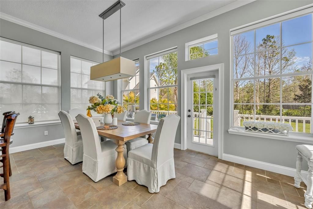 待售: $2,099,000 (6 贝兹, 4 浴室, 4446 平方英尺)