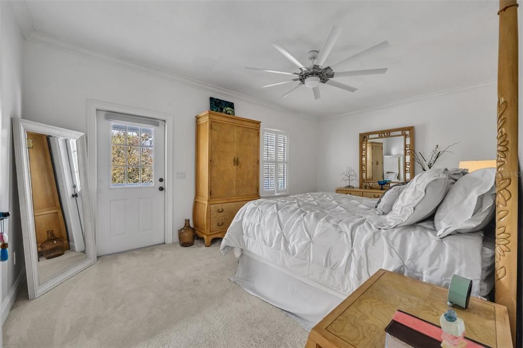 待售: $2,099,000 (6 贝兹, 4 浴室, 4446 平方英尺)