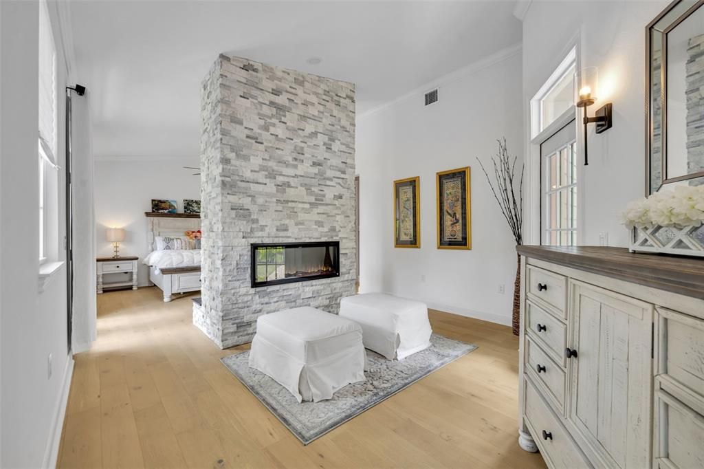 待售: $2,099,000 (6 贝兹, 4 浴室, 4446 平方英尺)