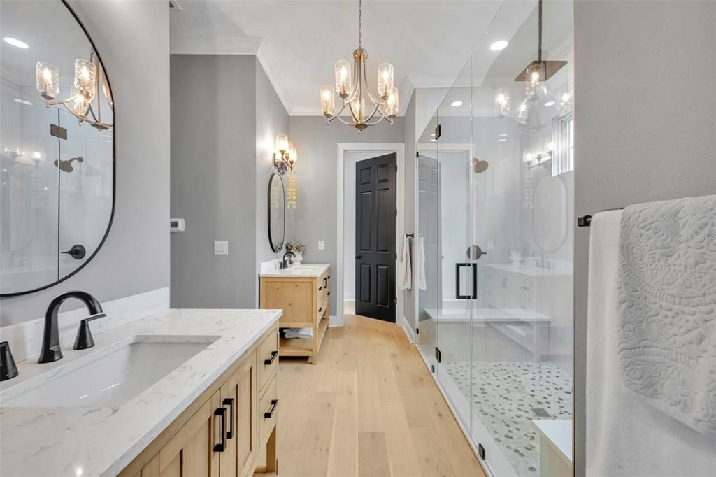 待售: $2,099,000 (6 贝兹, 4 浴室, 4446 平方英尺)