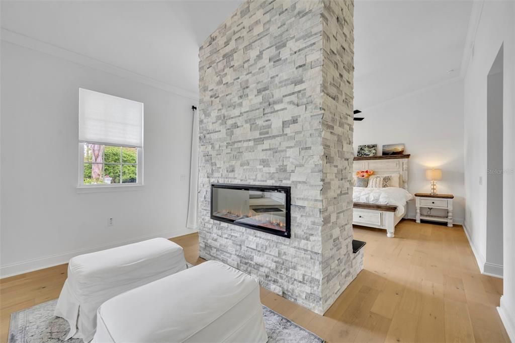 待售: $2,099,000 (6 贝兹, 4 浴室, 4446 平方英尺)