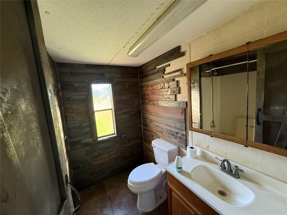 待售: $375,000 (3 贝兹, 3 浴室, 1918 平方英尺)