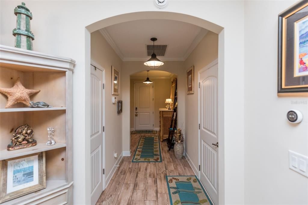 En Venta: $1,074,000 (4 camas, 3 baños, 2179 Pies cuadrados)