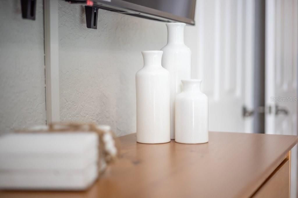 Active With Contract: $195,000 (2 beds, 2 baths, 1134 Square Feet)