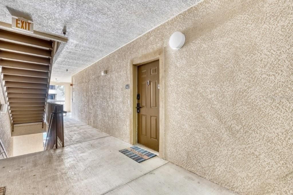 Active With Contract: $195,000 (2 beds, 2 baths, 1134 Square Feet)