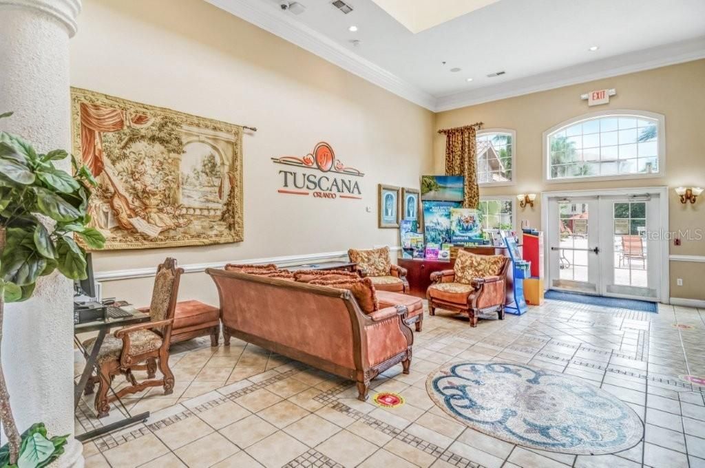 Active With Contract: $195,000 (2 beds, 2 baths, 1134 Square Feet)