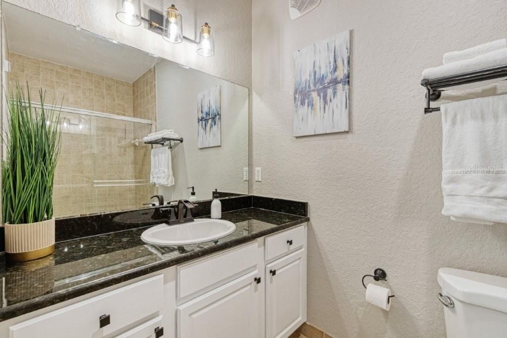 Active With Contract: $195,000 (2 beds, 2 baths, 1134 Square Feet)