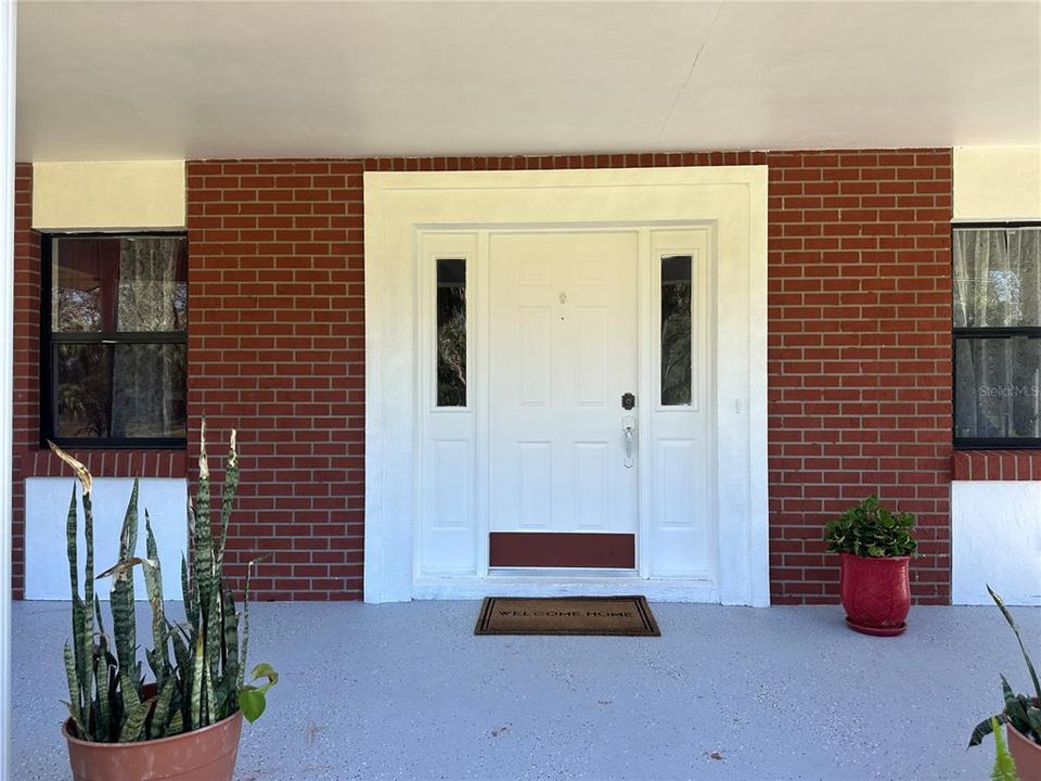 For Sale: $995,000 (5 beds, 3 baths, 2820 Square Feet)