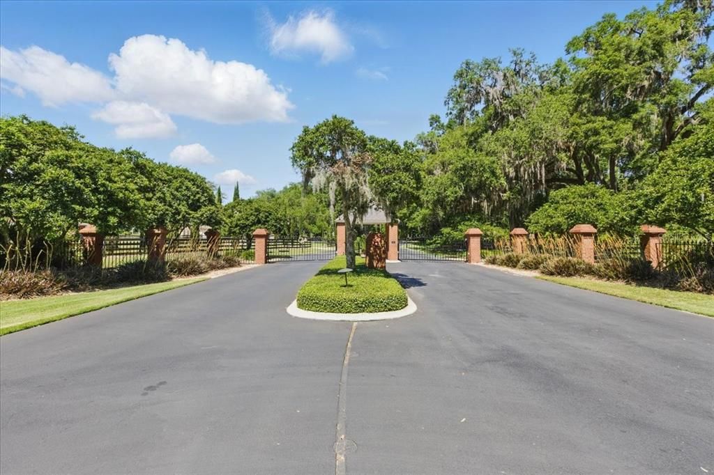 待售: $899,900 (5 贝兹, 3 浴室, 4110 平方英尺)