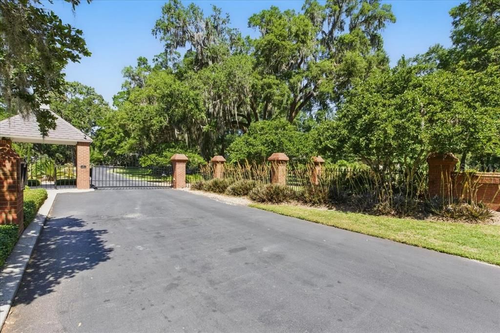 待售: $899,900 (5 贝兹, 3 浴室, 4110 平方英尺)