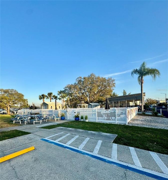 For Sale: $174,000 (2 beds, 2 baths, 1200 Square Feet)