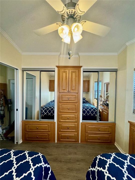 For Sale: $174,000 (2 beds, 2 baths, 1200 Square Feet)